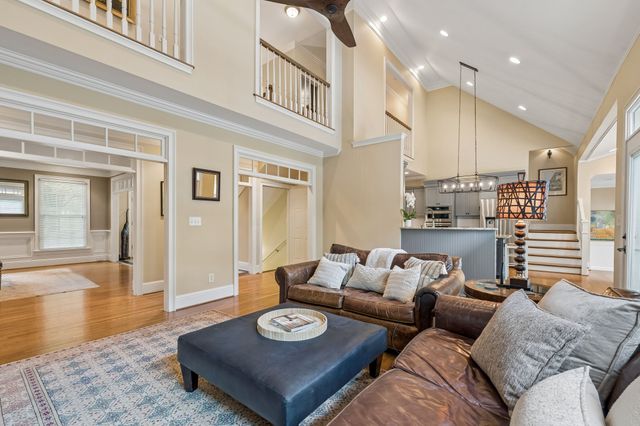 1011 Buckingham Cir, Franklin, TN 37064
