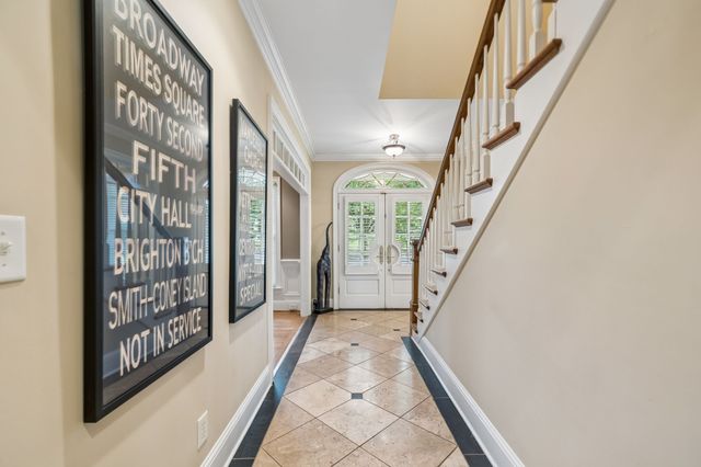 1011 Buckingham Cir, Franklin, TN 37064