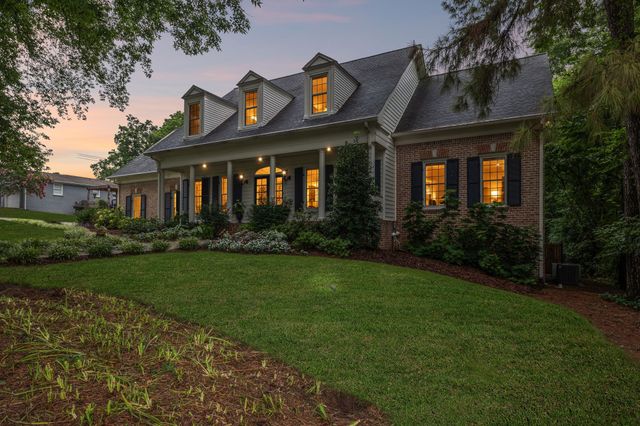1011 Buckingham Cir, Franklin, TN 37064