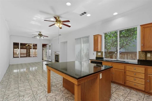 27570 Nellie Court, Temecula, CA 92591
