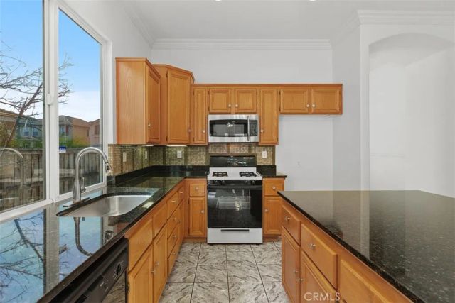 27570 Nellie Court, Temecula, CA 92591
