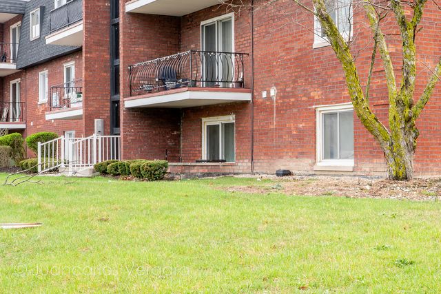 17004 Novak Drive T104, Hazel Crest, IL 60429