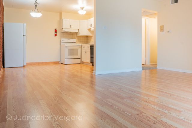 17004 Novak Drive T104, Hazel Crest, IL 60429