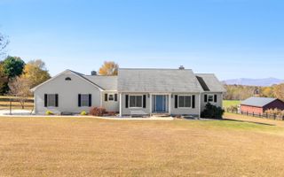 5981 Highway 357, Campobello, SC 29322