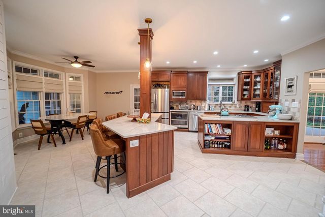 341 MULLICA HILL RD, Mullica Hill, NJ 08062