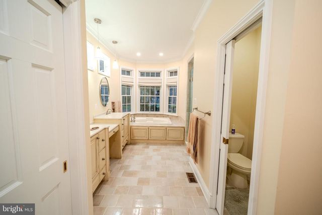 341 MULLICA HILL RD, Mullica Hill, NJ 08062