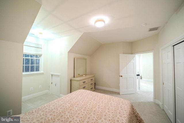 341 MULLICA HILL RD, Mullica Hill, NJ 08062