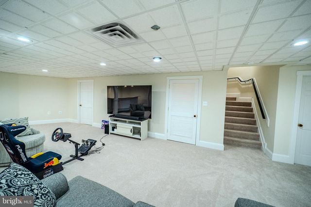 341 MULLICA HILL RD, Mullica Hill, NJ 08062