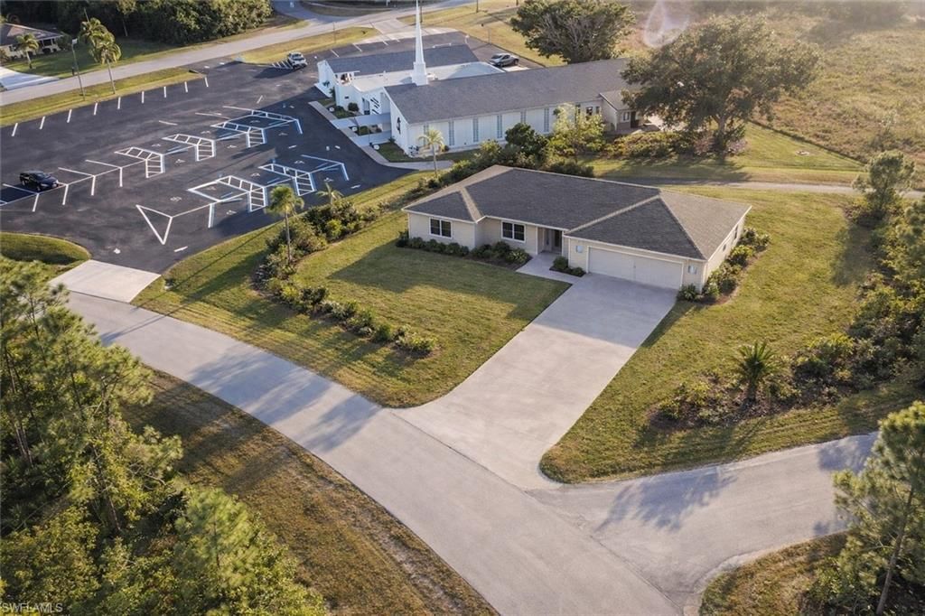 27366 Del Rio DR, PUNTA GORDA, FL 33955 — photo 4