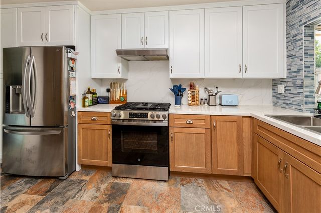 18442 Los Alimos, Porter Ranch, CA 91326