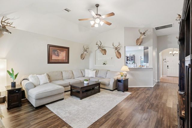 8402 Piping Rock Street, Baytown, TX 77523