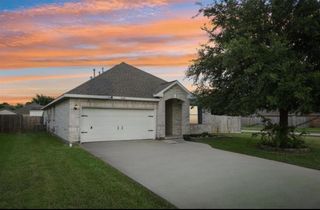8402 Piping Rock Street, Baytown, TX 77523