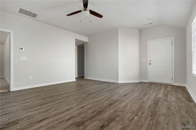 16512 Osceloa Avenue, Moundville, AL 35474
