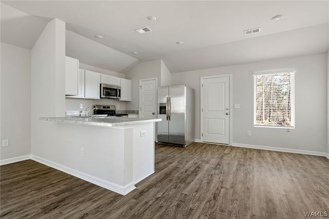 16512 Osceloa Avenue, Moundville, AL 35474
