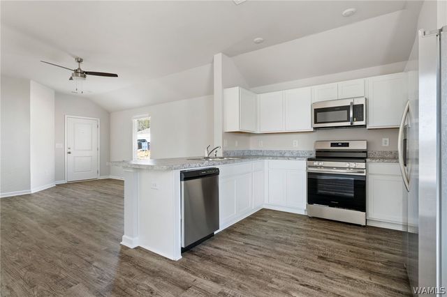 16512 Osceloa Avenue, Moundville, AL 35474