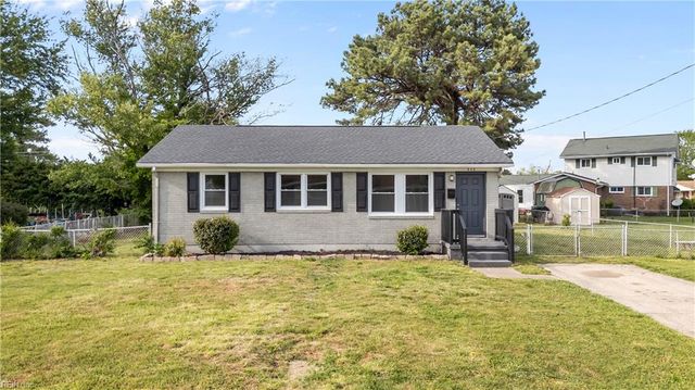 902 Mineo LN, Portsmouth, VA 23701