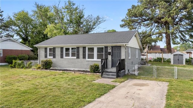 902 Mineo LN, Portsmouth, VA 23701
