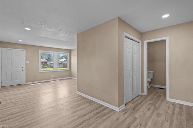 902 Mineo LN, Portsmouth, VA 23701