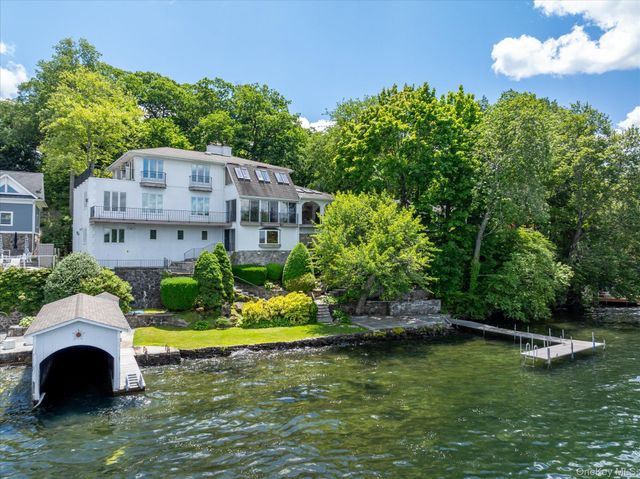 41 Tamarack Road, Mahopac, NY 10541