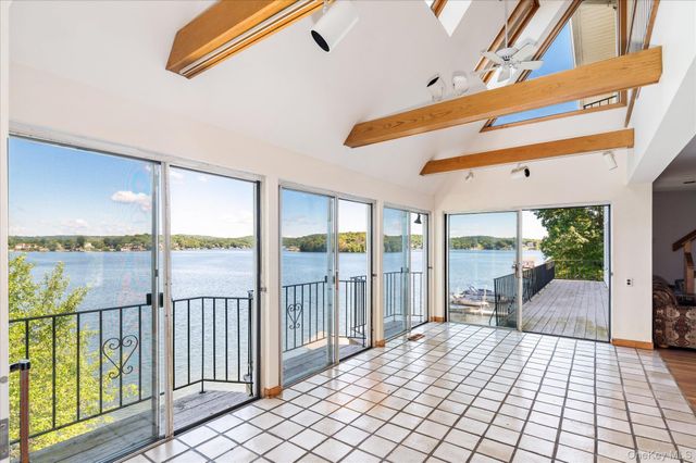 41 Tamarack Road, Mahopac, NY 10541