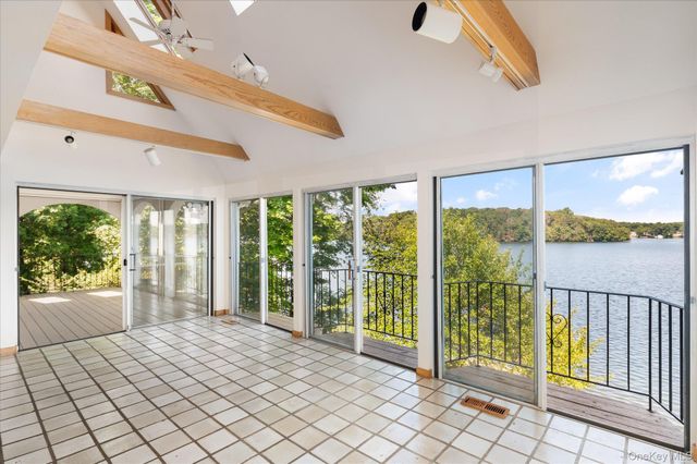 41 Tamarack Road, Mahopac, NY 10541