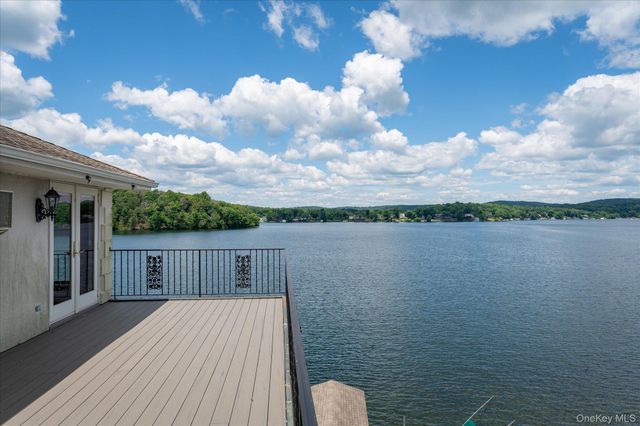 41 Tamarack Road, Mahopac, NY 10541