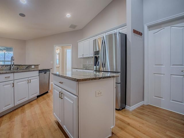 4644 NE 16TH PLACE, Ocala, FL 34470