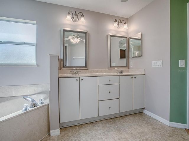 4644 NE 16TH PLACE, Ocala, FL 34470