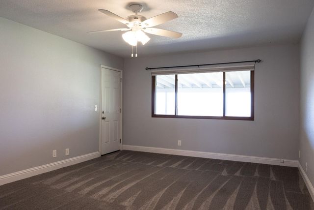 41443 Roaring River Court, Coarsegold, CA 93614