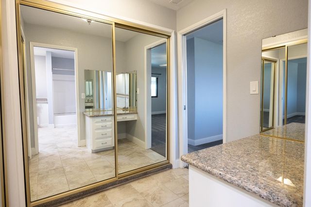 41443 Roaring River Court, Coarsegold, CA 93614