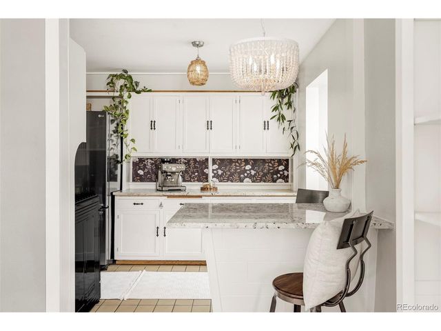 5556 S Elmwood St, Littleton, CO 80120