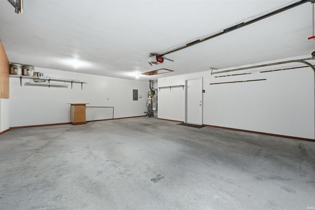 1623 Channel Place, Fort Wayne, IN 46825