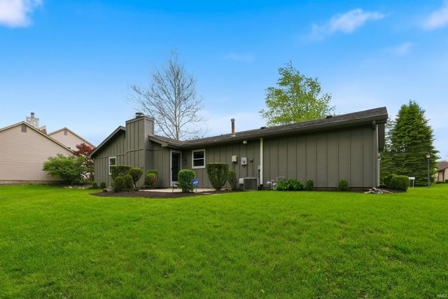 1623 Channel Place, Fort Wayne, IN 46825