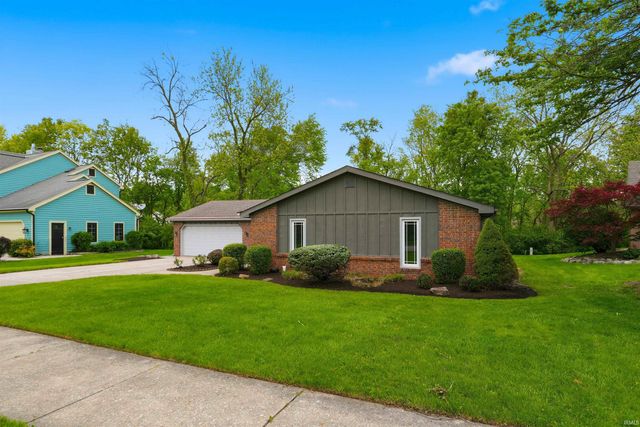 1623 Channel Place, Fort Wayne, IN 46825