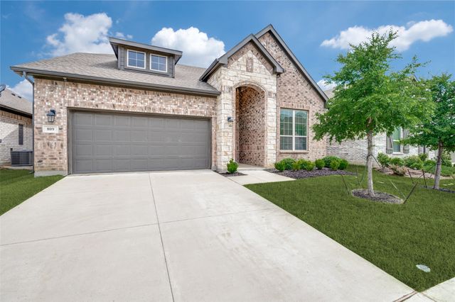 809 Cromwell Drive, Celina, TX 75009