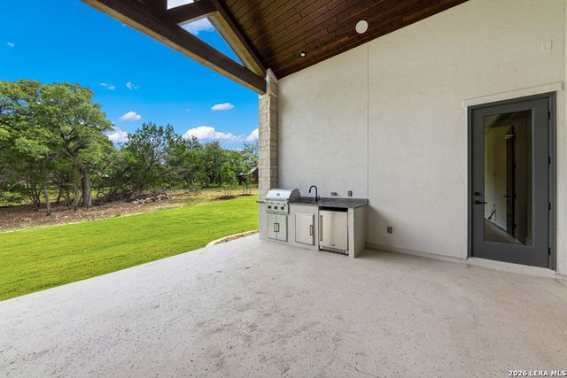 193 Ranch Hts, Boerne, TX 78015