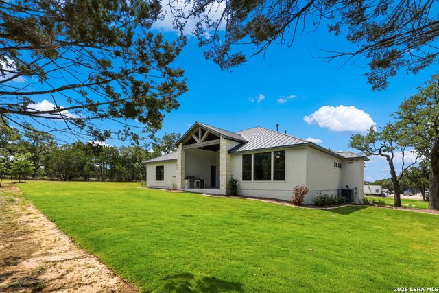 193 Ranch Hts, Boerne, TX 78015