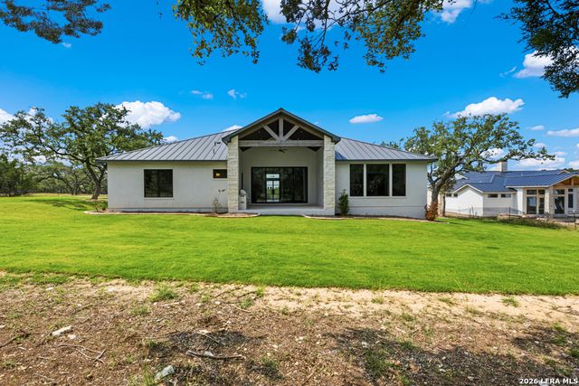 193 Ranch Hts, Boerne, TX 78015