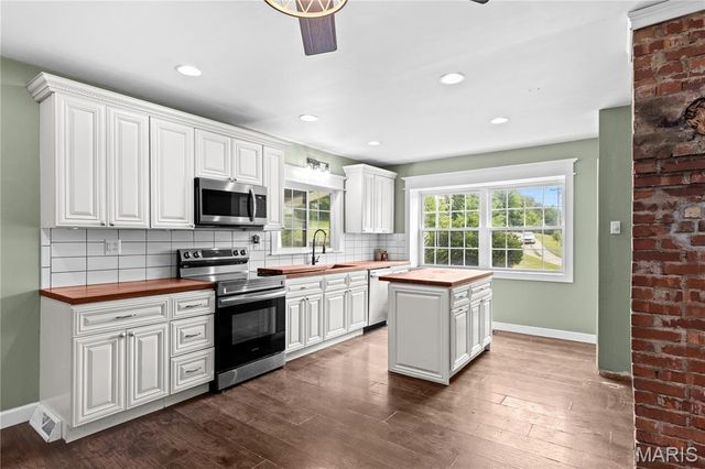2257 S Highway W, Foley, MO 63347