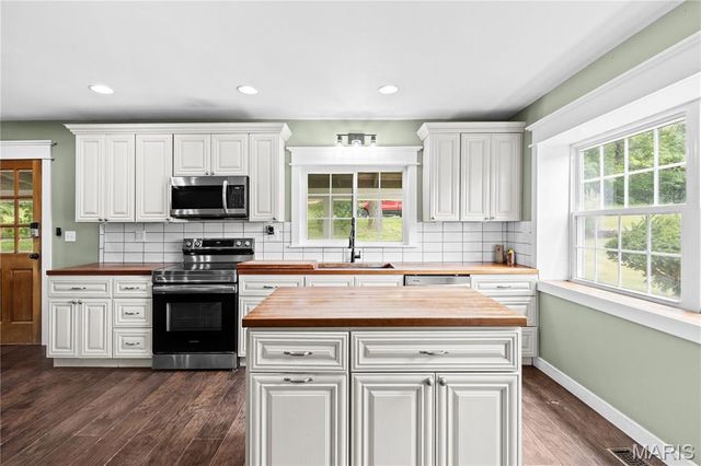 2257 S Highway W, Foley, MO 63347