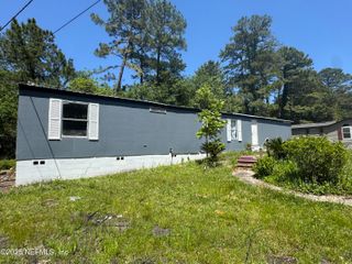 8571 VINING Street, Jacksonville, FL 32210