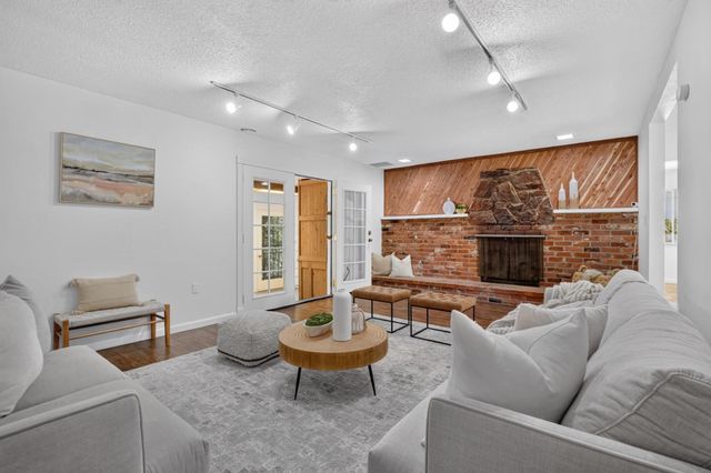 17130 Blackie Road, Salinas, CA 93907