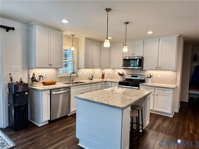 2829 Preston Park Way, Goochland, VA 23153