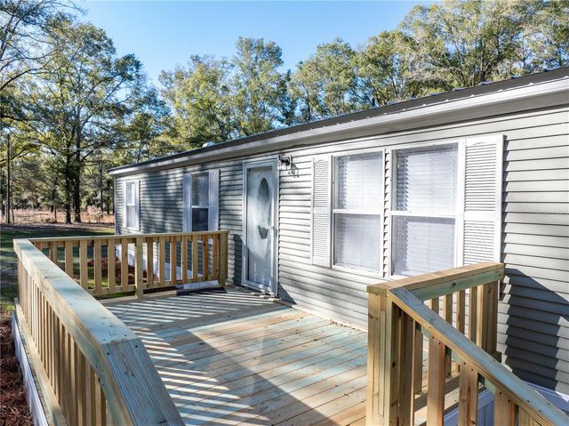 1809 ROSEMARY CIRCLE, Bell, FL 32619