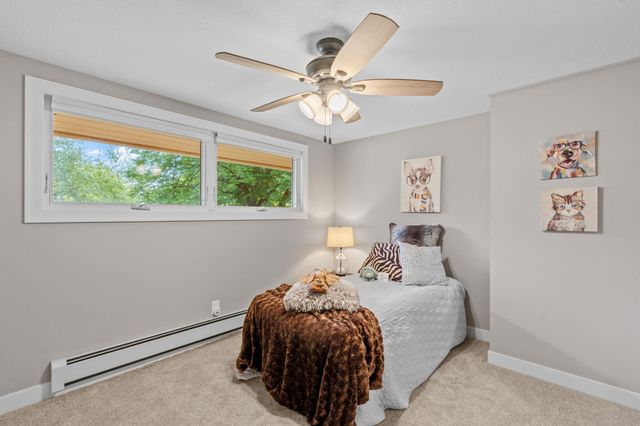 2666 Keller Parkway, Maplewood, MN 55109