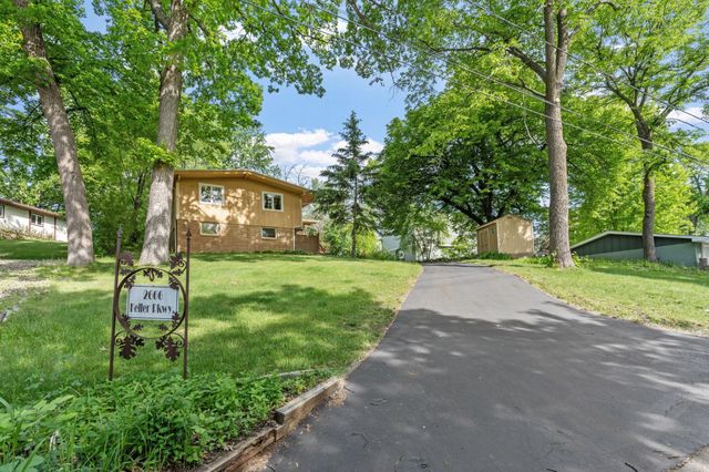 2666 Keller Parkway, Maplewood, MN 55109