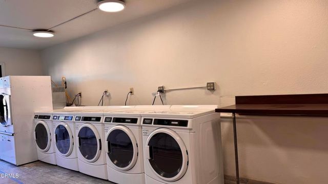 1450 Locust Avenue 425, Long Beach, CA 90813