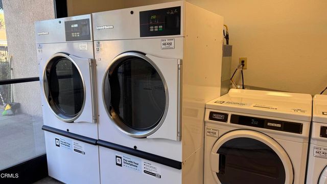 1450 Locust Avenue 425, Long Beach, CA 90813