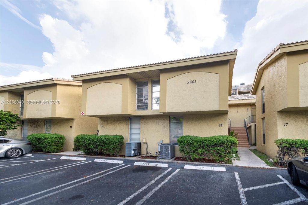 8401 W Sample Road 19, Coral Springs, FL 33065