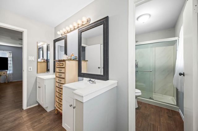 2142 Parkdale Drive, Houston, TX 77339